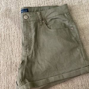 aeropostale army green shorts